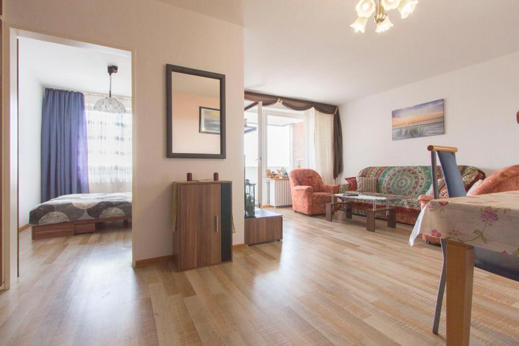 48 Qm Whole Apartment To Rent Out Near Ini And Mhh Hanóver Exterior foto